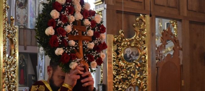 Проповідь на Неділю третю Великого посту – Хрестопоклонну